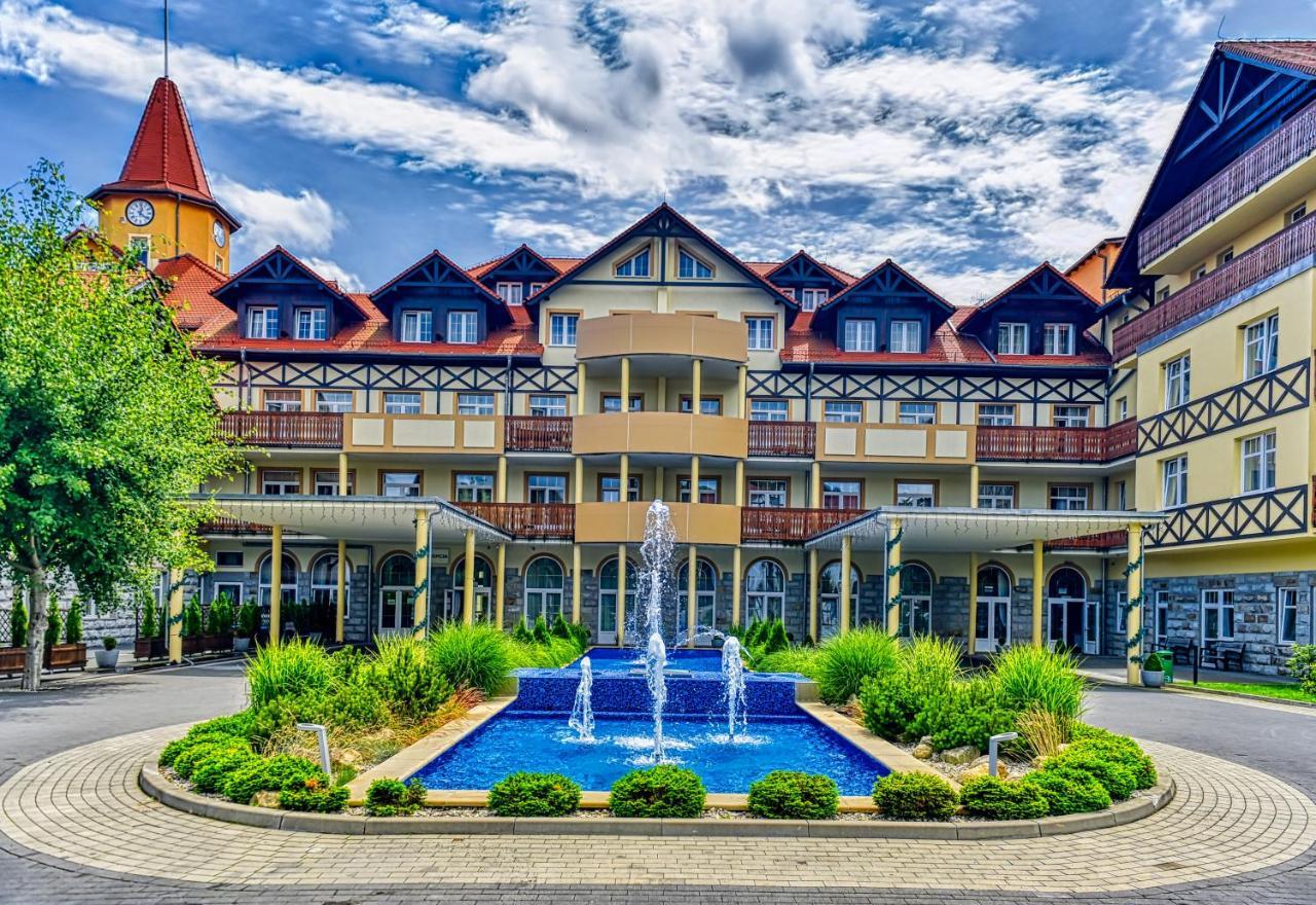 St Lukas Medical & Spa Świeradów-Zdrój Kültér fotó